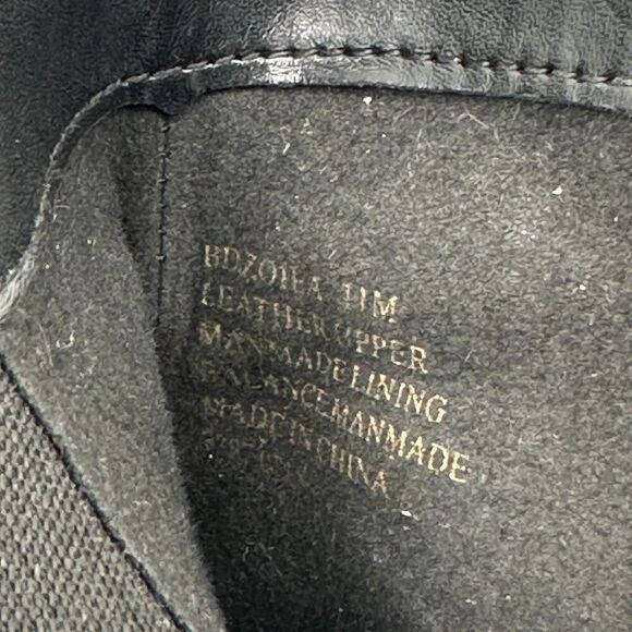 Bandolino BD Zoila Heel Ankle Booties Size 11 Black Leather Pointed Toe Studded - Picture 12 of 14